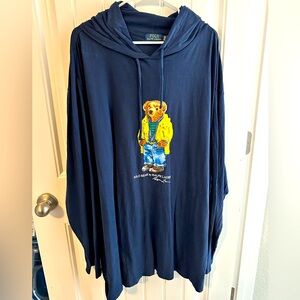 Men’s long sleeve hooded shirt